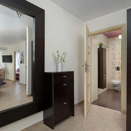 Cozy Near The Sea And Downtown By Renters
